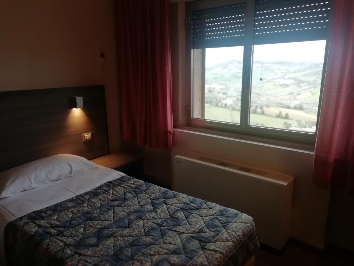 Hotel La Fonte Osimo Εξωτερικό φωτογραφία